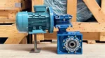 Vị trí chính diện motor giảm tốc 2 pha NMRV 40-63