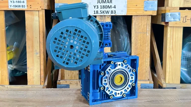 Nắp sabo và cánh quạt của Motor giảm tốc 2 cấp NMRV 63 - 75