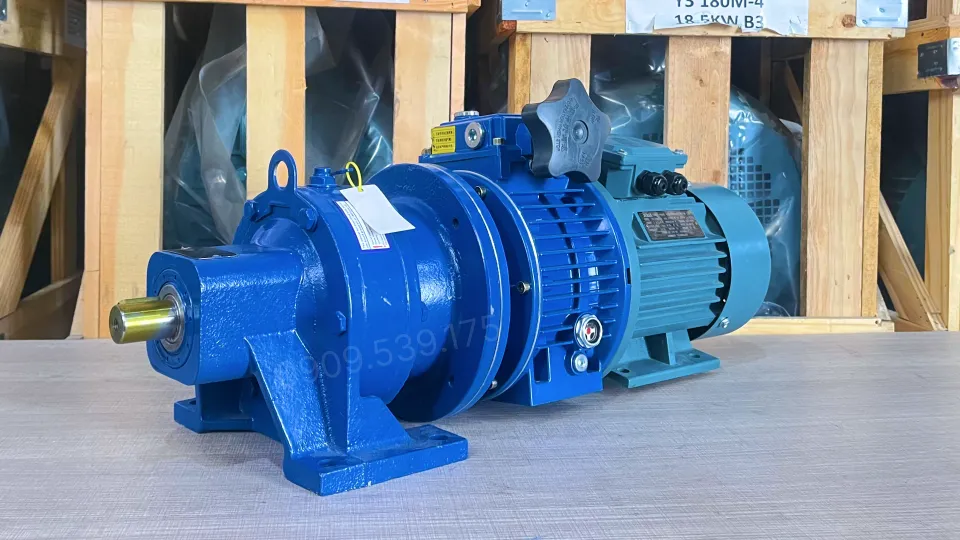 Motor giảm tốc 2 cấp UDL 0.8kW - Cycloid X2 chính hãng