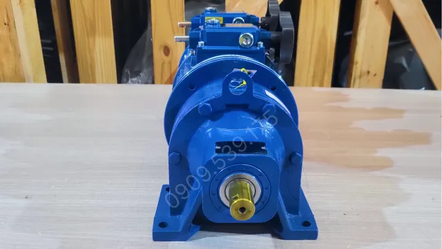 Trục của Motor giảm tốc 3 cấp (2 UDL 0.8kW và 1 Cycloid X2)