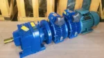 Motor giảm tốc 3 cấp (2 UDL 0.8kW và 1 R47) chính hãng