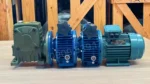 Góc bên phải của Motor giảm tốc 3 cấp (2 UDL 1.5kW và 1 WPDA 100)