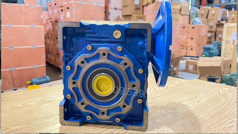 Ứng dụng hộp số giảm tốc NMRV 150
