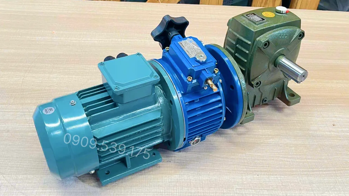 Ứng dụng motor giảm tốc 2 cấp UDL 1.5kW - WPDA 80