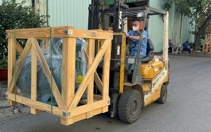 Đông cơ điện với công xuất lớn