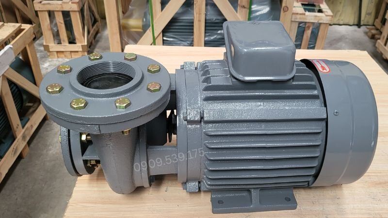 Máy bơm thủy lợi được ứng dụng rộng rãi trong công nghiệp và dân dụng.