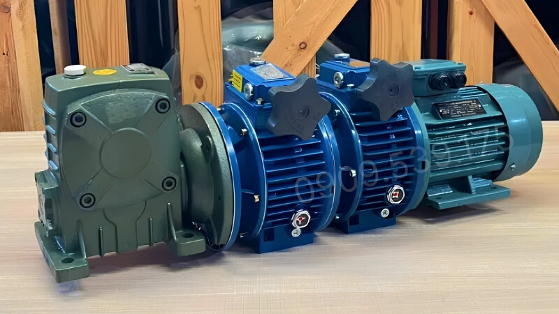 Động cơ giảm tốc điều tốc cơ dưới 1.1kW