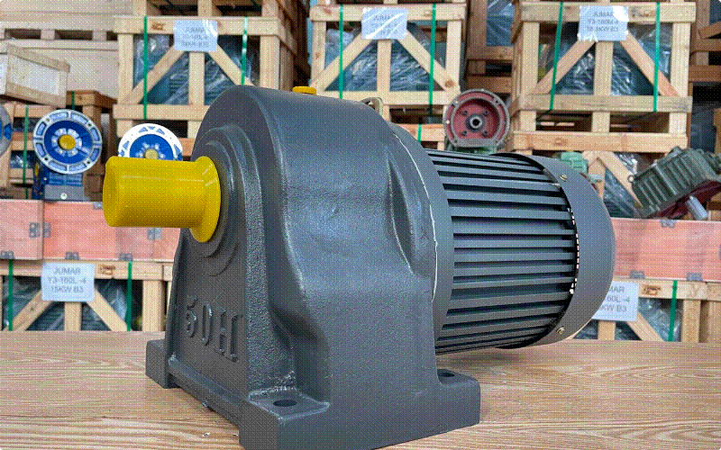 Motor giảm tốc 
