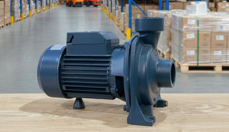 Máy bơm nước ly tâm được sử dụng phổ biến, đơn giản, dễ dùng