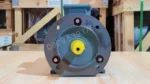 Cận cảnh mặt trước của động cơ điện 3 pha 1.1kW 1.5Hp