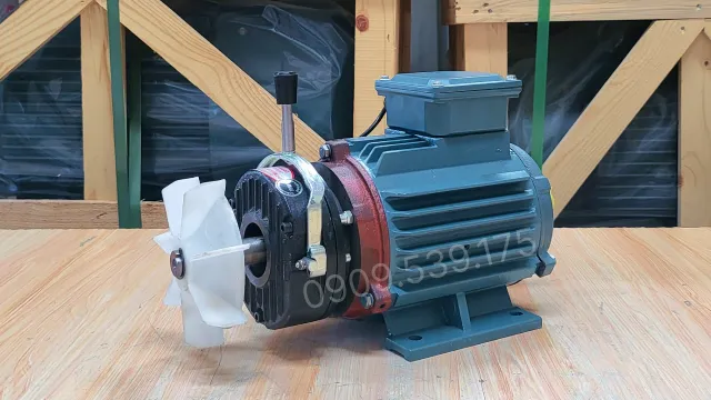 Tổng thể động cơ điện có phanh 0.18kW 0.25Hp