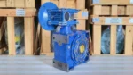 Hộp giảm tốc 2 cấp NMRV 90 - 110 góc nghiêng phải