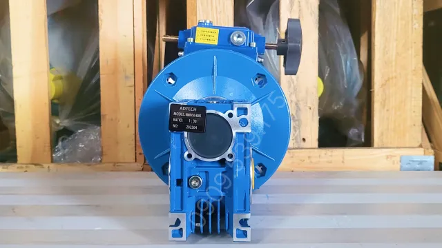 Hộp giảm tốc 2 cấp UDL 1.5kW - NMRV 75 mặt sau