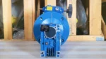 Góc ở phía sau của Hộp giảm tốc 2 cấp UDL 2.2kW - NMRV 75