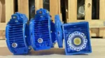 Góc bên trái của Hộp giảm tốc 3 cấp (2 UDL 0.37kW và 1 NMRV 50)