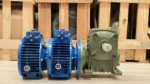 Góc bên trái của Hộp giảm tốc 3 cấp (2 UDL 1.5kW và 1 WPDA 80)
