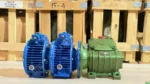 Góc bên trái của Hộp giảm tốc 3 cấp (2 UDL 1.5kW và 1 WPDX 100)