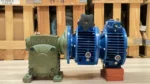 Góc bên phải của Hộp giảm tốc 3 cấp (2 UDL 2.2kW và 1 WPDS 120)