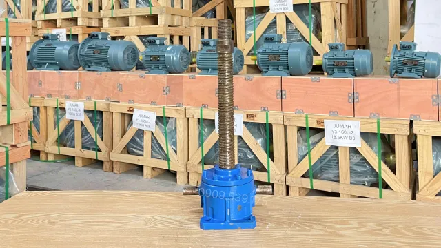 Góc ở phía sau của Hộp giảm tốc vít me SWLD100 SWL100