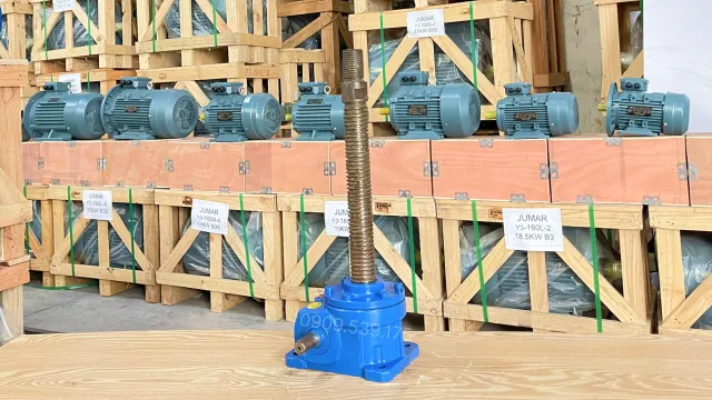Góc bên trái của Hộp giảm tốc vít me SWLD25 SWL25