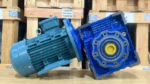 Motor giảm tốc NMRV 110 3kW 4Hp phủ lớp sơn tĩnh điện