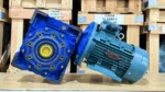 Motor giảm tốc NMRV 90 2.2kW 3Hp phủ lớp sơn tĩnh điện