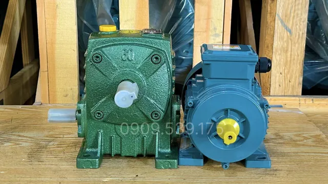 Motor giảm tốc WPA 60 0.25kW 0.34Hp có vỏ ngoài dày dặn, chắc chắn