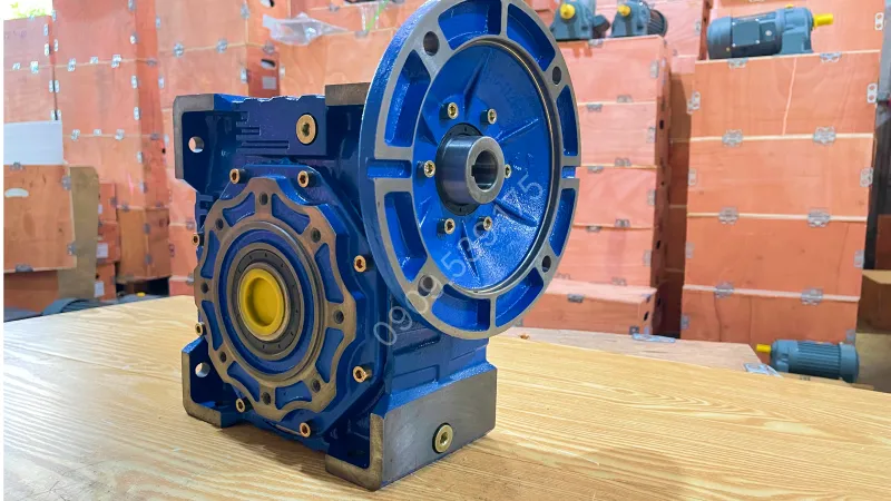 General design of NMRV Gearbox 130