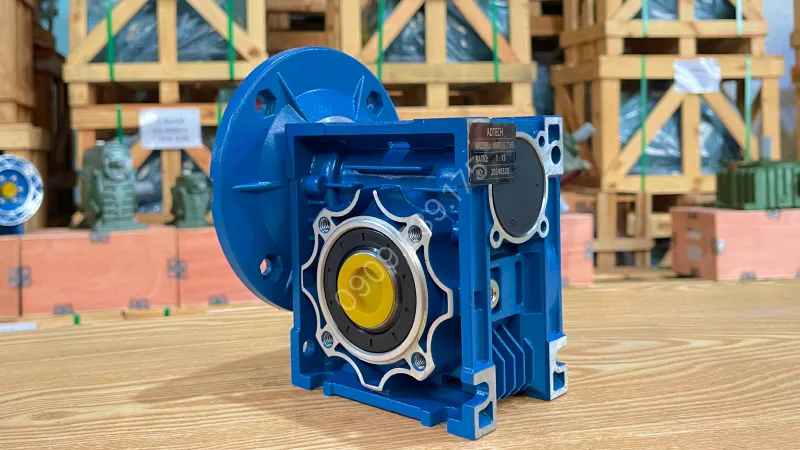Overview design of the NMRV 40 Gearbox