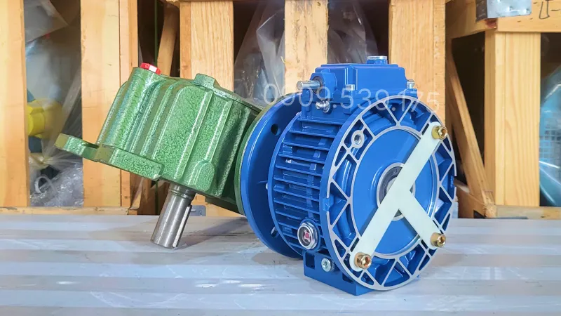 Applications of the 2-Stage UDL 0.8kW - WPDX 70 Gearbox