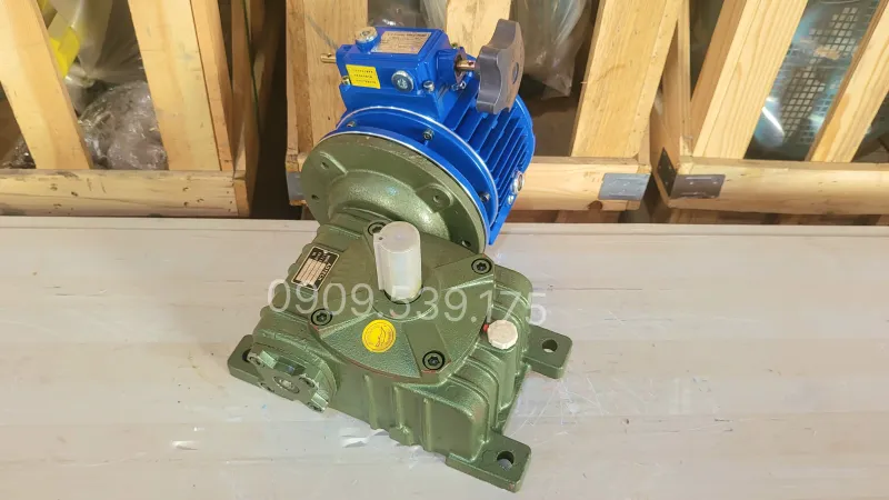 Applications of the 2-Stage UDL Gearbox 2.2kW - WPDO 120