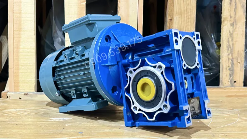 Ứng dụng motor giảm tốc NMRV 40 0.18kW 0.25Hp