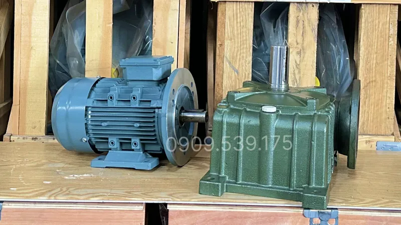 Ứng dụng motor giảm tốc WPDO 80 1.5kW 2Hp