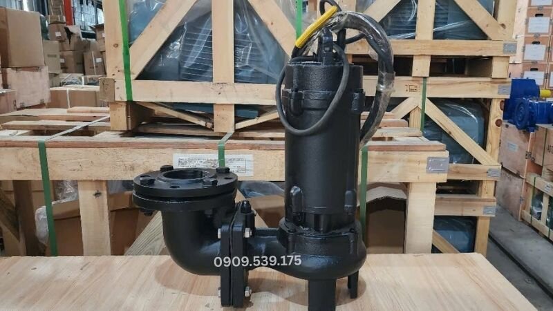 Hình ảnh tổng quan về máy bơm nước chìm.