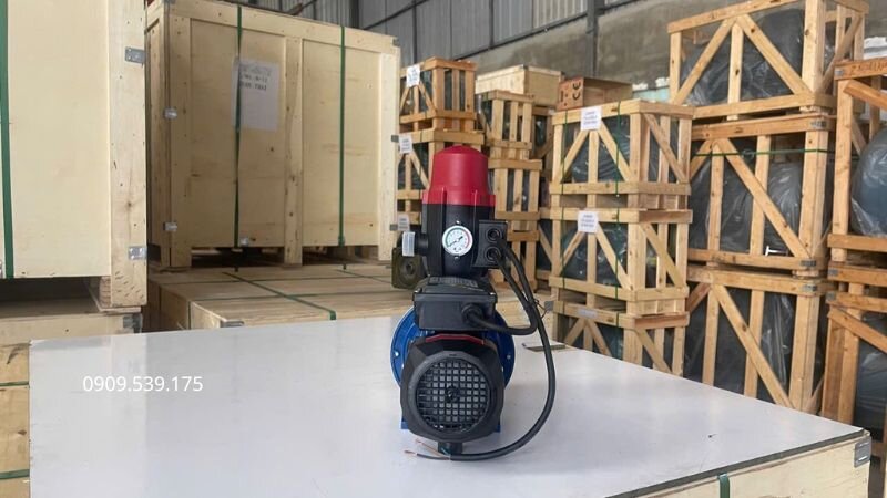 Bơm tăng áp cho vòi rữa bát