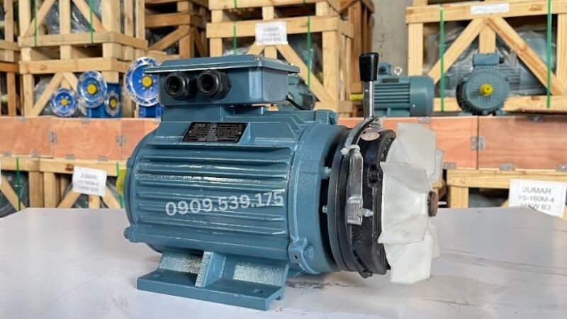 Động cơ có phanh bền bỉ tại Thành Thái Motor.