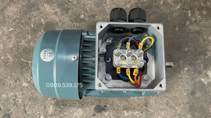 Chức năng cách ly và bảo vệ các điểm tiếp nối điện khỏi tác động vật lý và độ ẩm