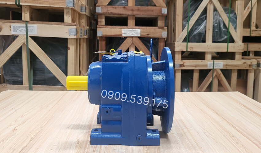 Hộp giảm tốc tải nặng trục thằng R