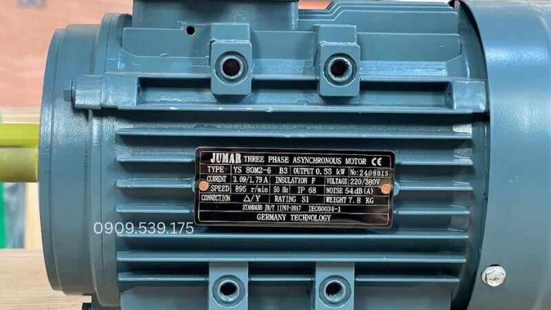 Giải thích chi tiết khả năng chống bụi hoàn toàn (mức 6) và giới hạn ngâm chìm dưới nước (mức 8) của động cơ