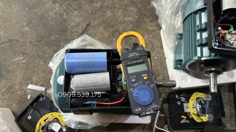 Các yêu cầu bắt buộc về điện dung, điện áp và phân biệt đúng loại tụ khi lắp mới