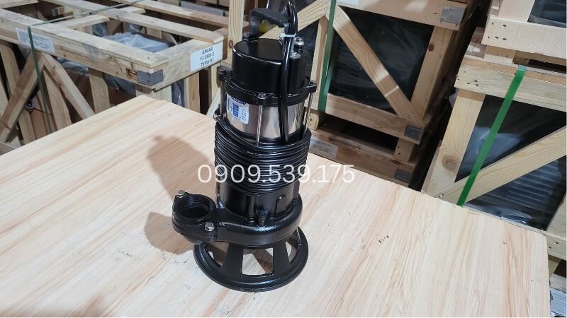 Máy bơm chìm nước thải tại Thành Thái Motor