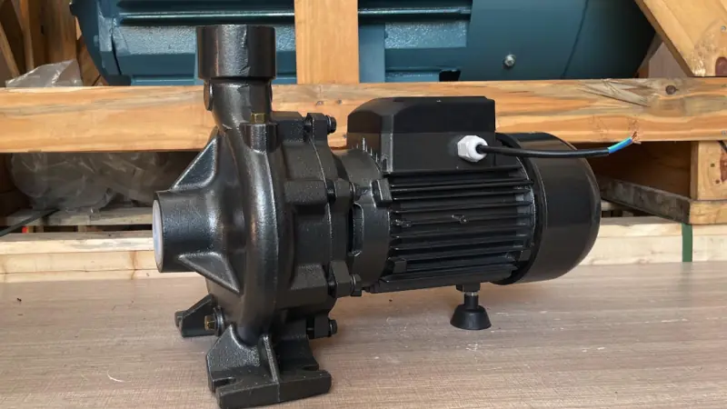 Máy bơm nước 1 pha 3kW 4Hp