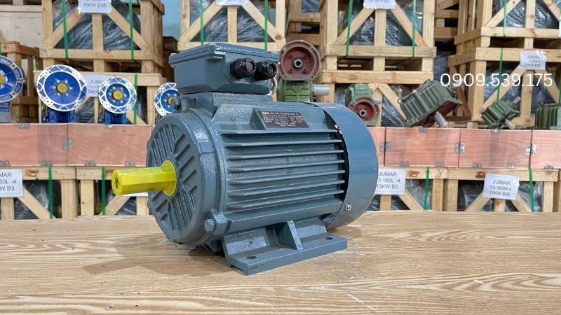 Tiêu chí chọn vật liệu vỏ và lớp sơn bảo vệ motor