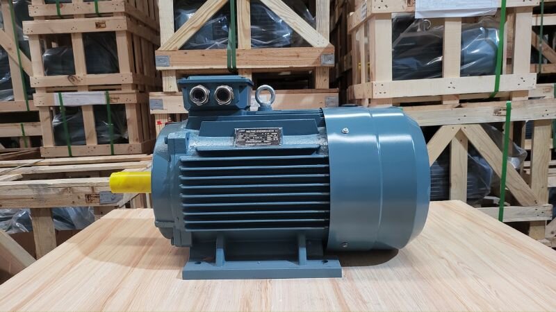Sự khác biệt về mức độ kháng bụi và khả năng chịu áp lực tia nước giữa các cấp bảo vệ IP phổ biến