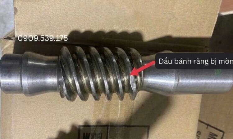 Bánh răng bị mòn khi lắp ngược dầu vào và đầu ra
