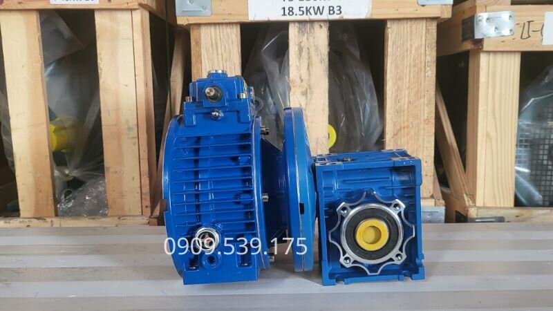 Dầu hộp giảm tốc có độ đặc cao giúp bảo vệ bánh răng chịu tải nặng