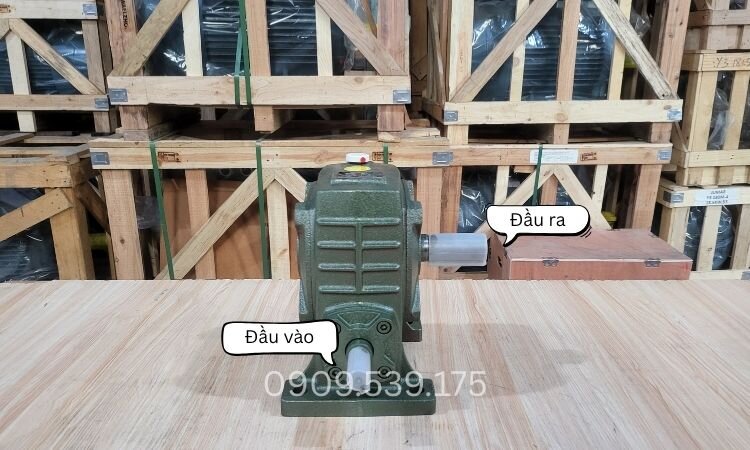 Đầu vào và đầu ra của hộp giảm tốc