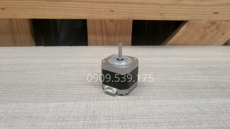 What are stepper motors