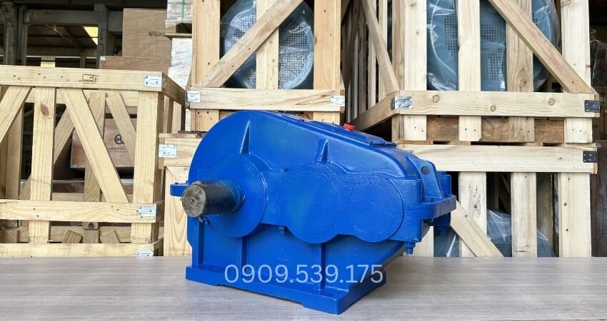 Hộp giảm tốc bánh răng trụ