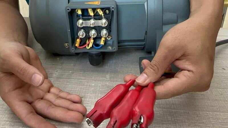 Hướng dẫn cách đấu dây motor giảm tốc 3 pha an toàn đúng chuẩn kỹ thuật